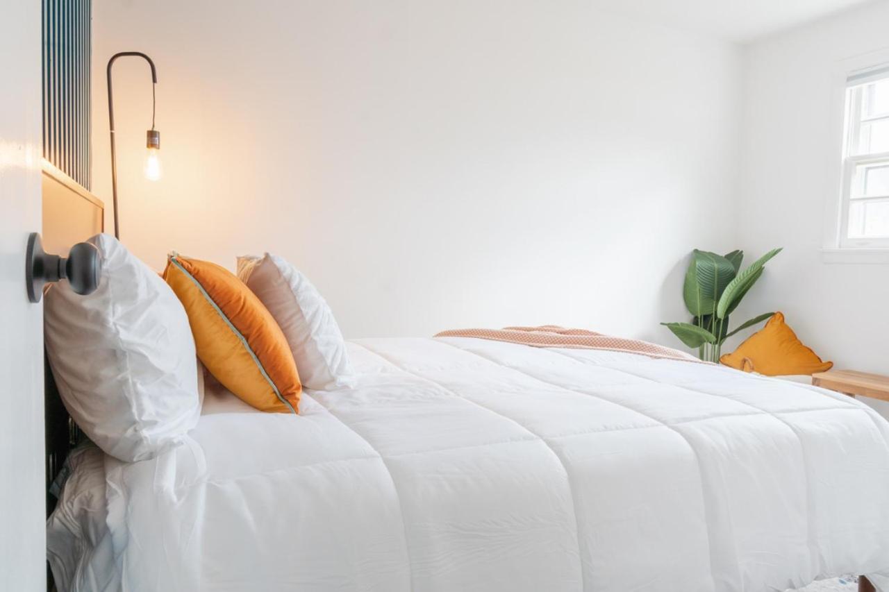 Retro Retreat Renovated 2Br, Desk, No Chore List! Kingston Exteriér fotografie
